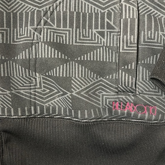 Billabong - Picture 2 of 7